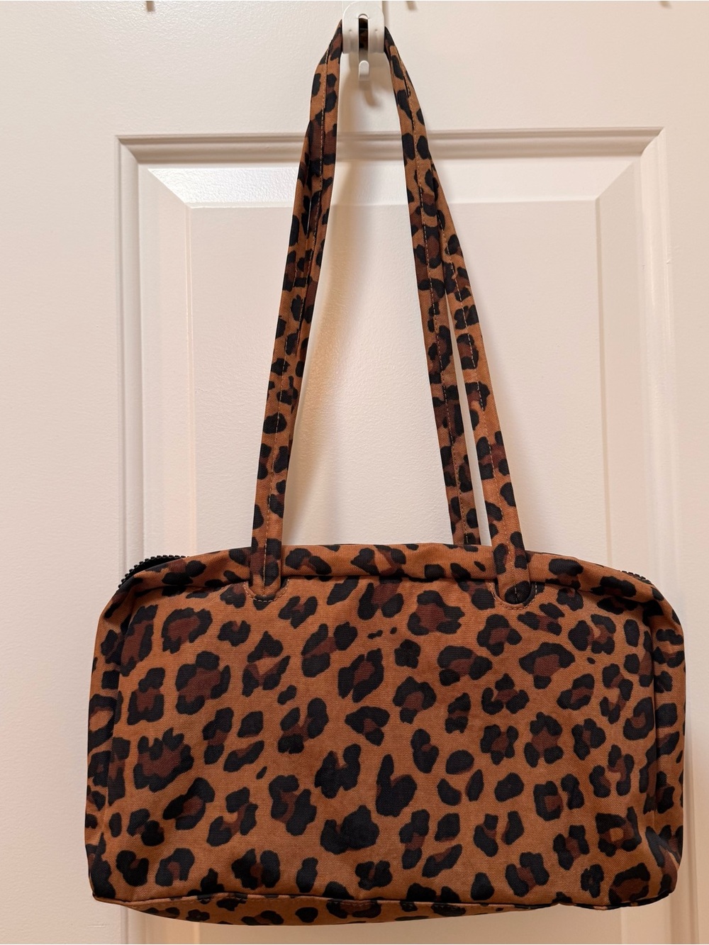 BAGGU Leopard Print Rectangular Shoulder Tote - Brown/Black - Picture 4 of 5
